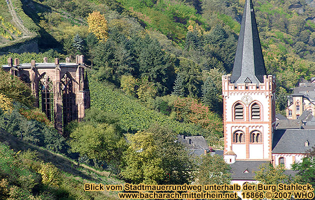 Bacharach am Rhein, Ruine der Wernerkapelle und Peterskirche.